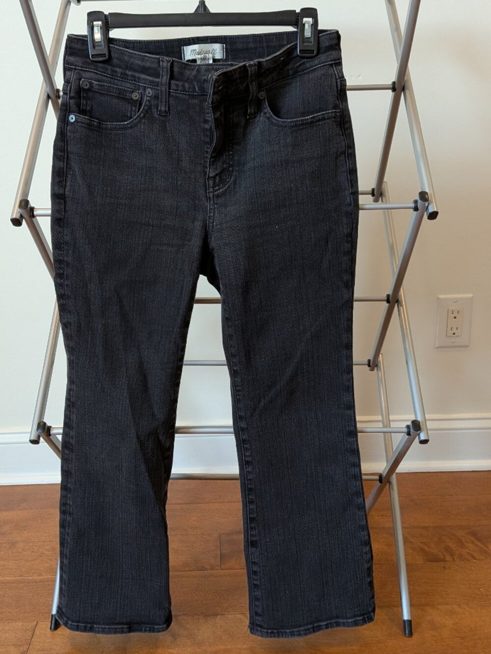 Madewell Curvy Kick Out Crop Jeans, size 28P, faded black wash